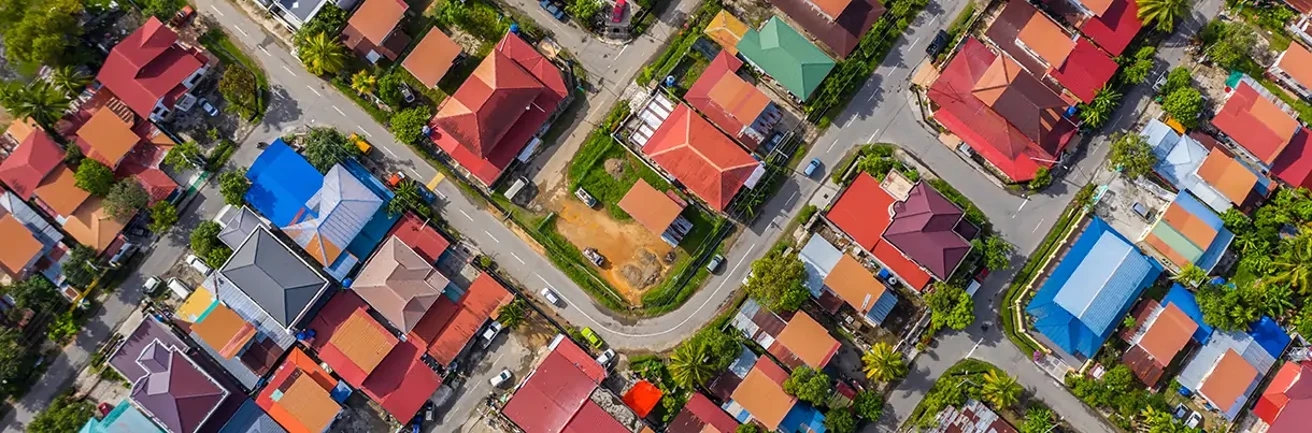 birds eye view of a multitude of houses